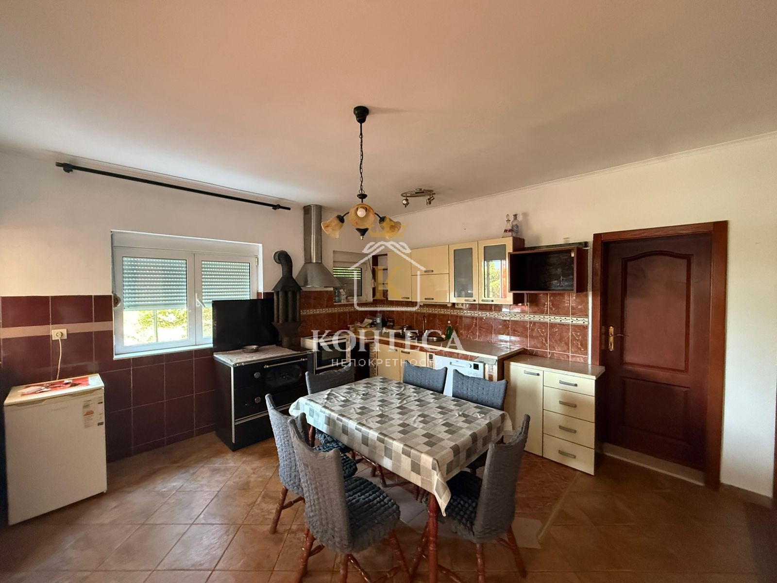 Two-bedroom apartment (64m2) in the Gornji Kalimanj neighborhood, Tivat